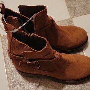 Suede ankle boots